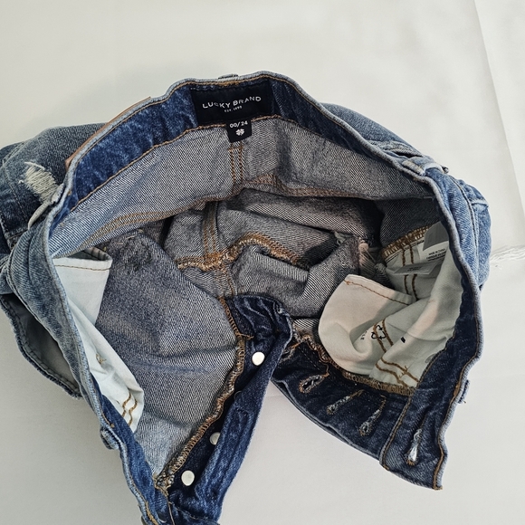 Lucky Brand Embroidered Distressed High Rise Denim Shorts Size 00 / 24 - Picture 7 of 13